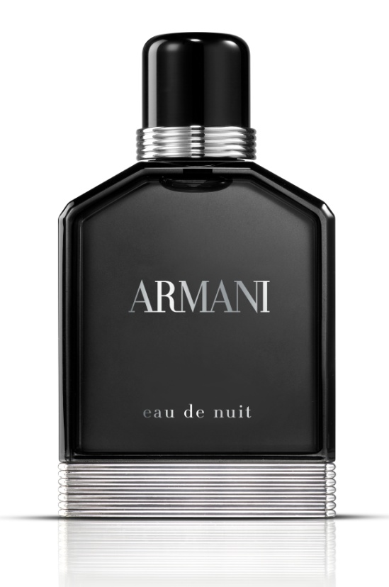 Armani Eau de Nuit Eau de Toilette. La sensualité riche des épices, du tabac et de l’iris.