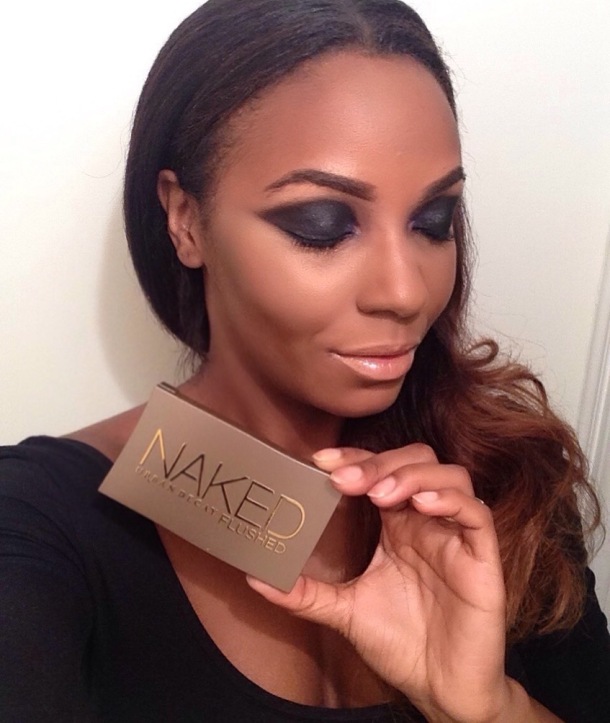 URBAN DECAY: NAKED FLUSHED 33,95€