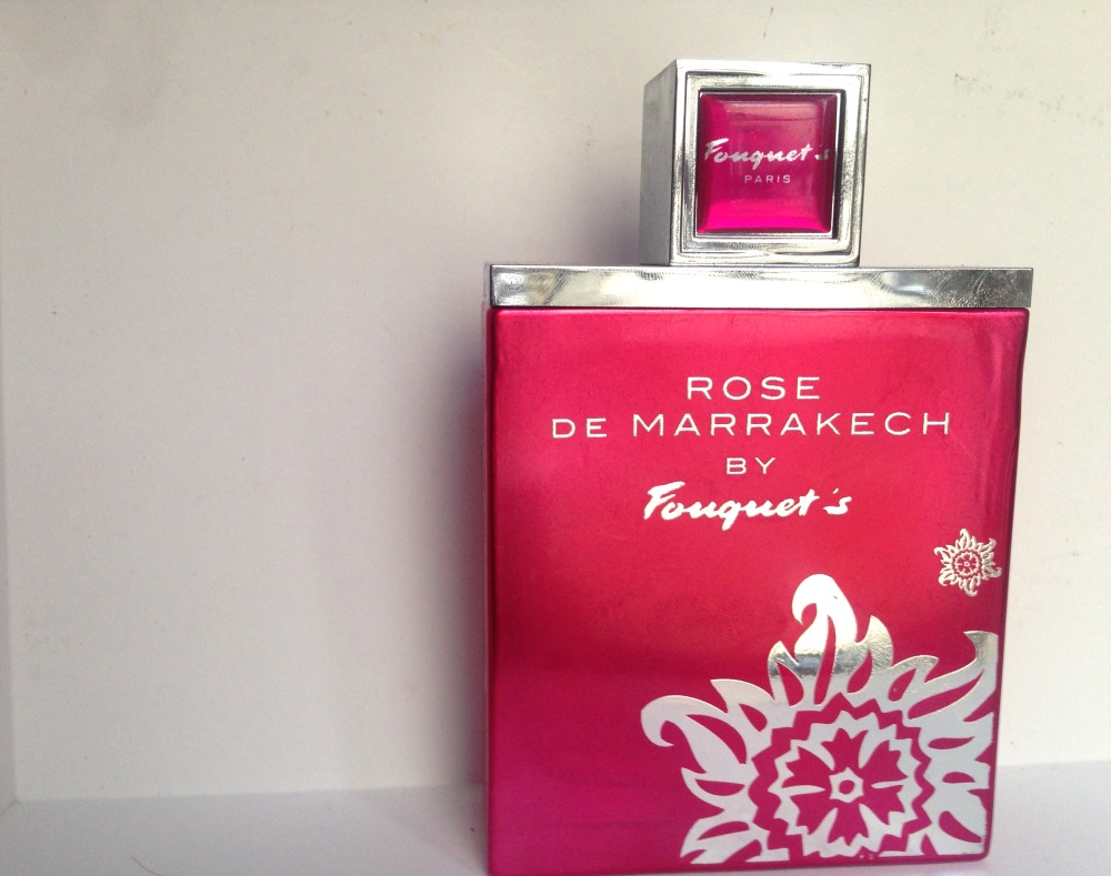 "Rose de Marrakech" (baies roses, fruits rouges, vanille, essence de rose). Prix : 56€ les 50 ml 